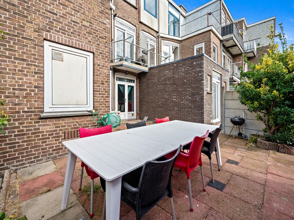 Van Zeggelenlaan 73, Den Haag