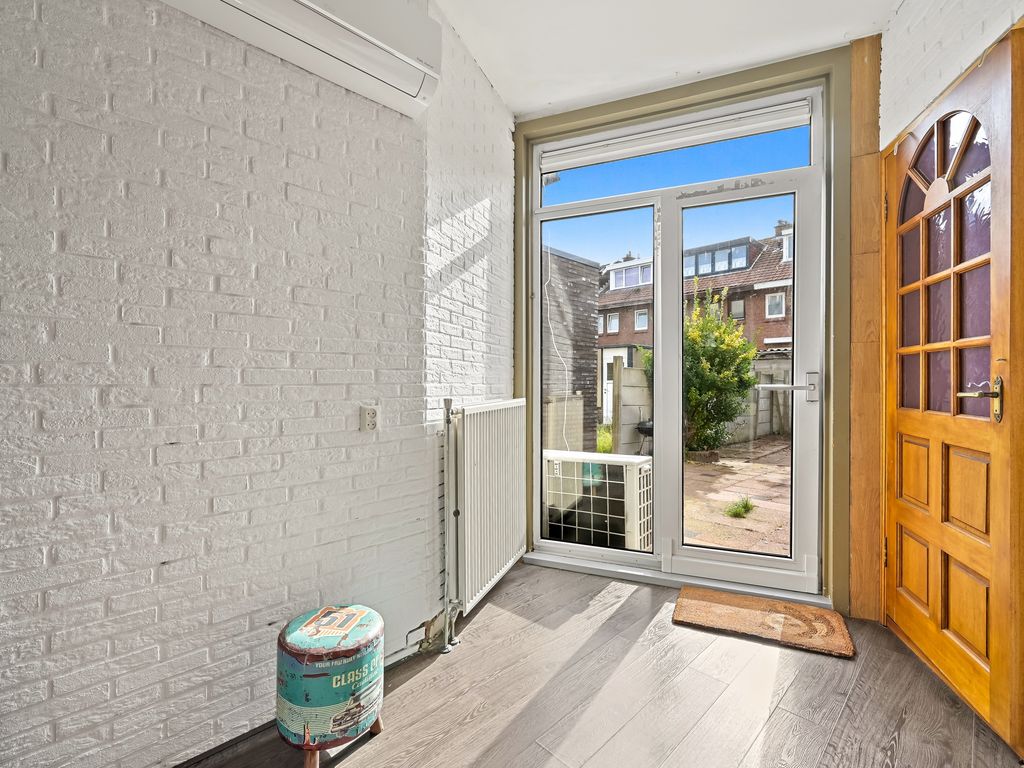 Van Zeggelenlaan 73, Den Haag