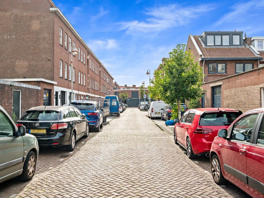 Van Zeggelenlaan 73, Den Haag