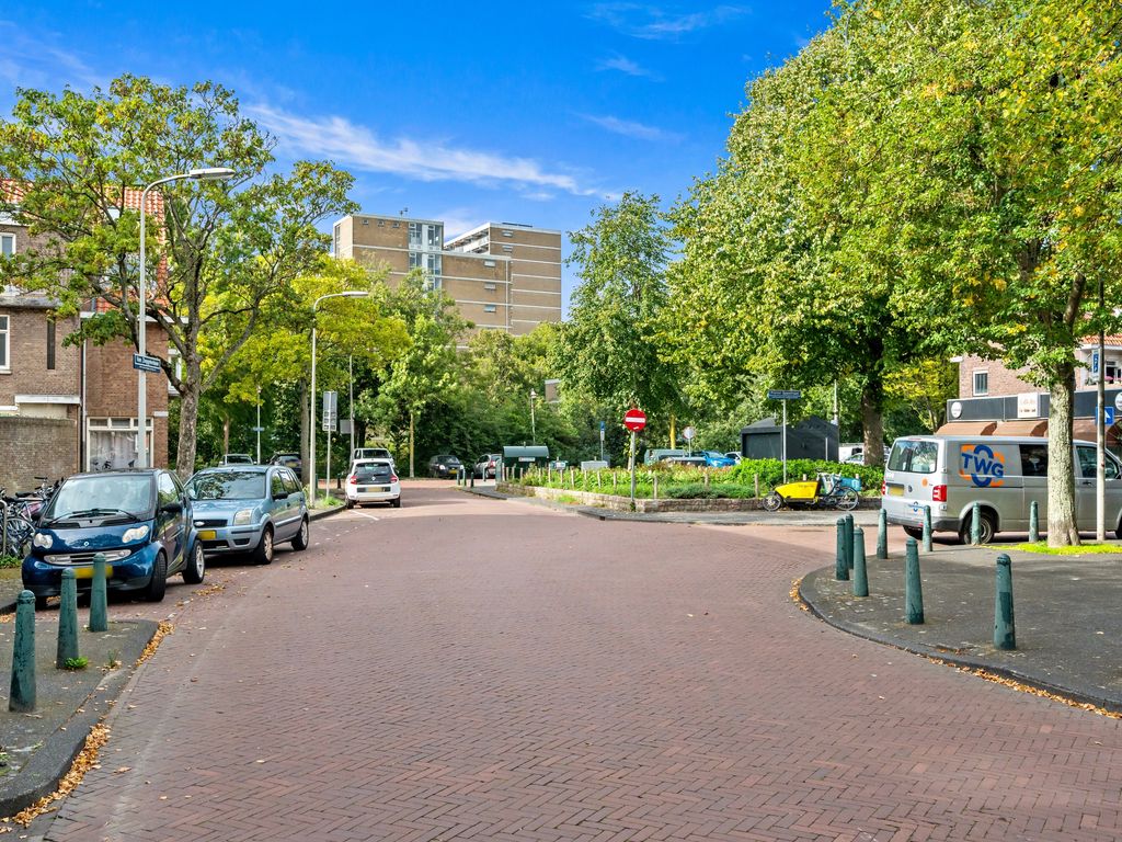 Van Zeggelenlaan 73, Den Haag