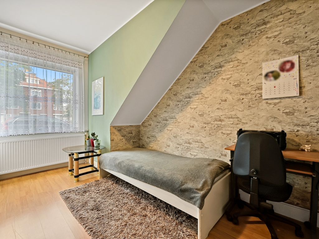 Aarnout Drostlaan 68, Den Haag