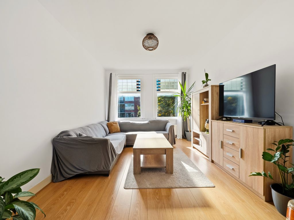 Linnaeusstraat 9, Den Haag