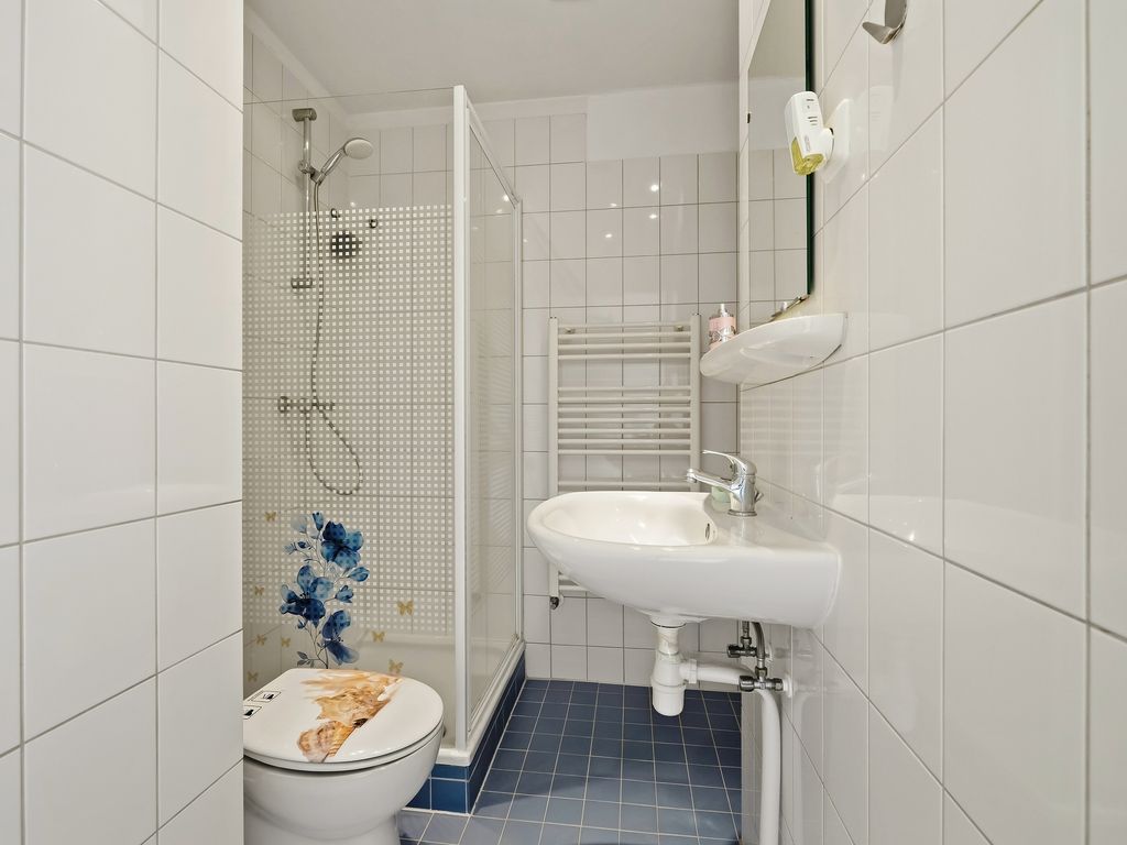 Linnaeusstraat 9, Den Haag