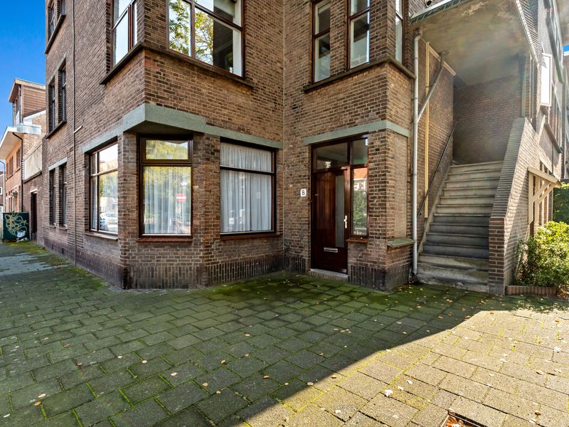 Van Zeggelenlaan 8, Den Haag