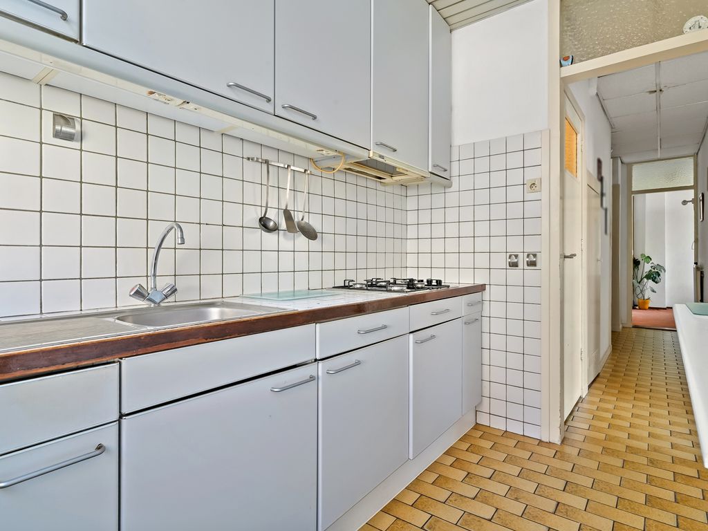 Van Zeggelenlaan 8, Den Haag