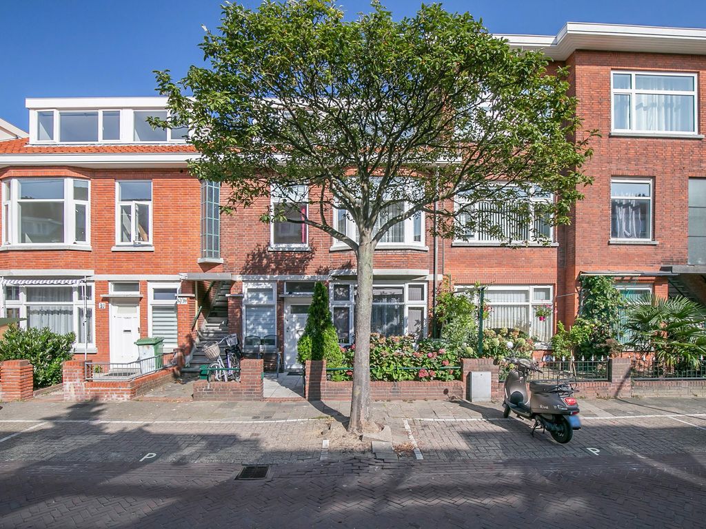 Koopmans van Boekerenstraat 34, 's-Gravenhage
