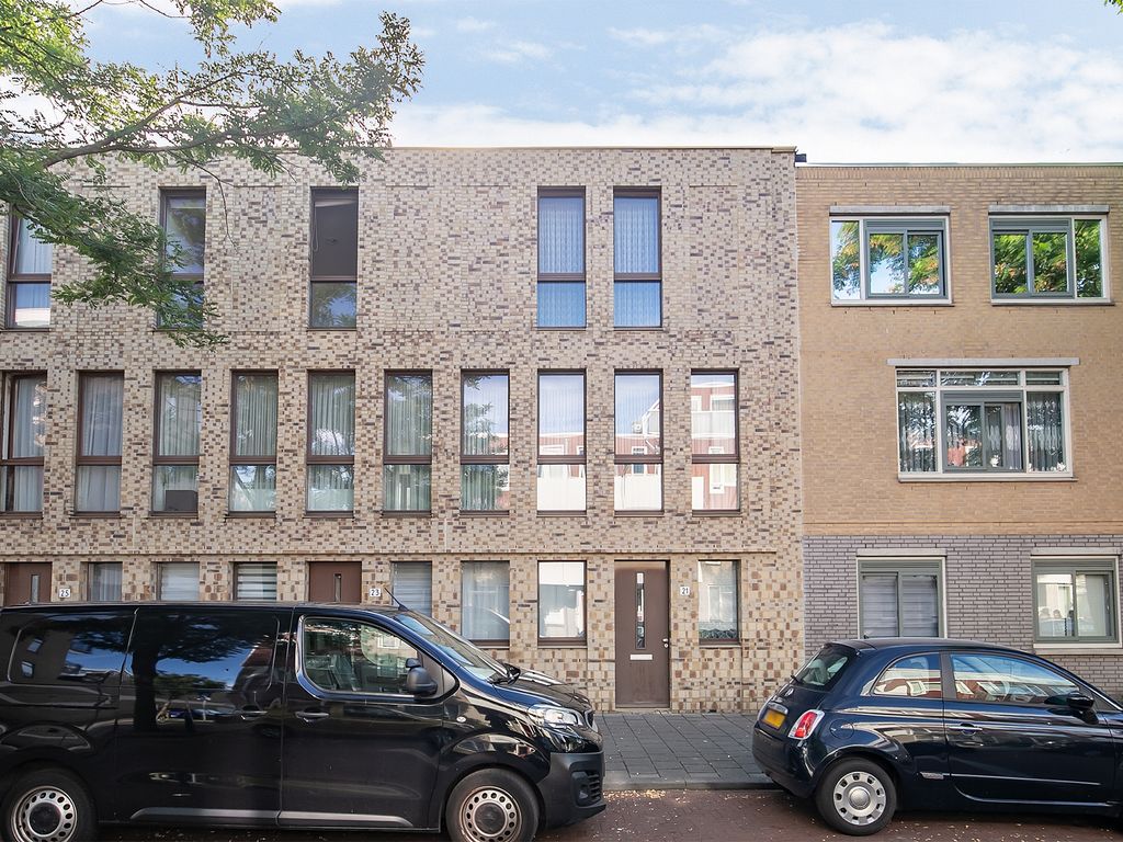 Van Ravesteinstraat 23, Den Haag