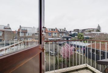 Stoop van Zwijndrechtstraat 7, ZWIJNDRECHT