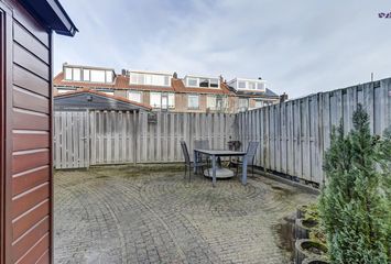 Stoop van Zwijndrechtstraat 7, ZWIJNDRECHT