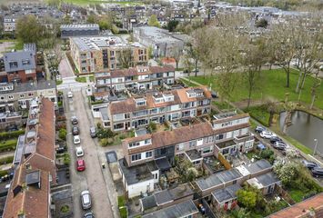 Burgemeester G.H. Dercksenstraat 13, HEERJANSDAM