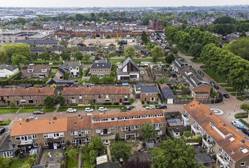 Thorbeckestraat 100, HENDRIK-IDO-AMBACHT