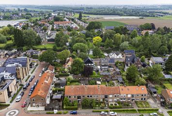 Thorbeckestraat 100, HENDRIK-IDO-AMBACHT