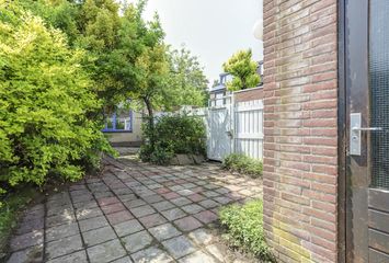 Willy Sluiterstraat 17, HENDRIK-IDO-AMBACHT