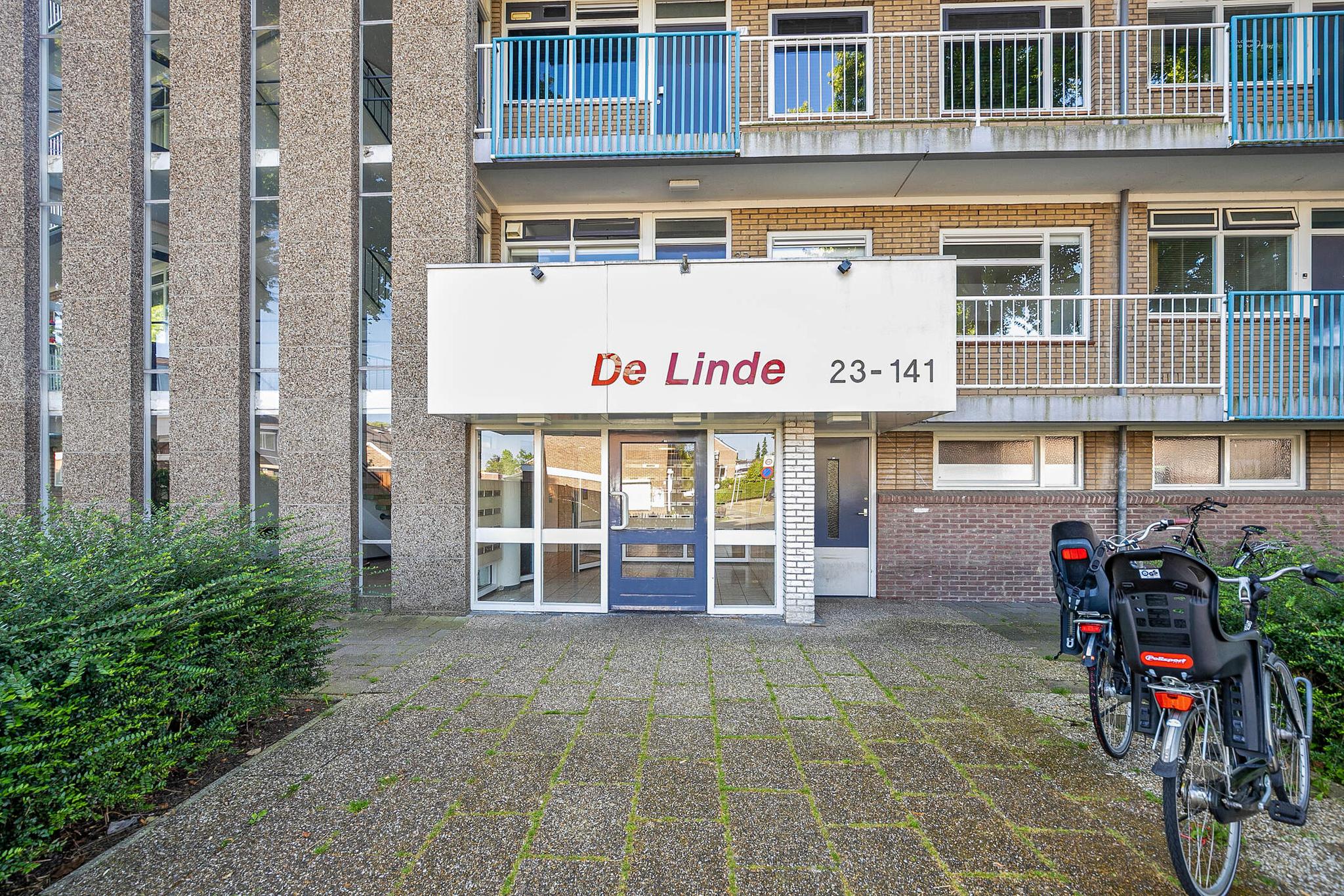 van Godewijckstraat 37