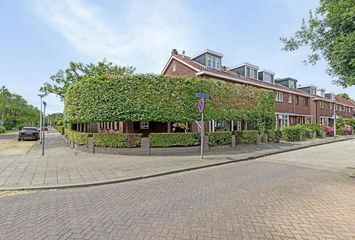 Oranjestraat 32, HENDRIK-IDO-AMBACHT