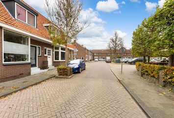 Oranjestraat 25, HENDRIK-IDO-AMBACHT