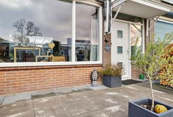 Roodenburgstraat 10, HENDRIK-IDO-AMBACHT