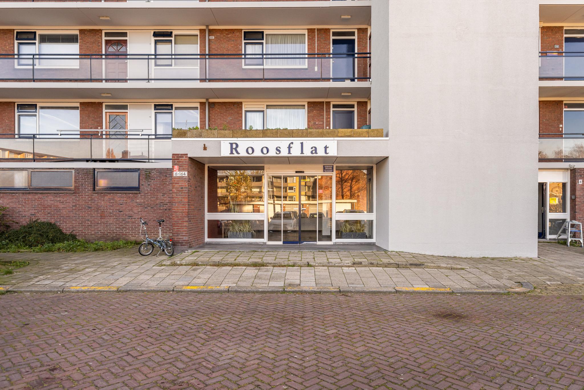 Roosstraat 6