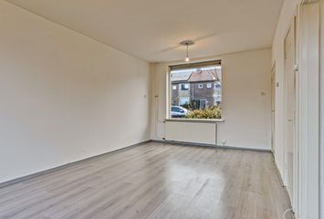 Kastanjelaan 18, ALBLASSERDAM