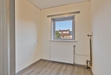 Kastanjelaan 18, ALBLASSERDAM