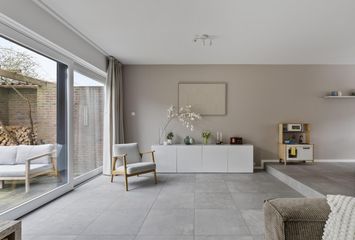 Van der Lekstraat 10, HENDRIK-IDO-AMBACHT