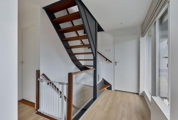 Van der Lekstraat 10, HENDRIK-IDO-AMBACHT