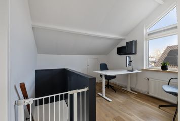 Van der Lekstraat 10, HENDRIK-IDO-AMBACHT