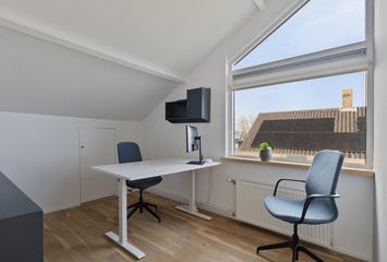 Van der Lekstraat 10, HENDRIK-IDO-AMBACHT