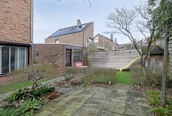 Van der Lekstraat 10, HENDRIK-IDO-AMBACHT