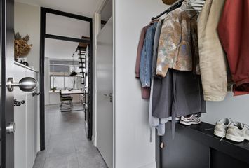 Van Polanenstraat 17, HENDRIK-IDO-AMBACHT
