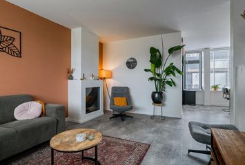 Van Polanenstraat 17, HENDRIK-IDO-AMBACHT