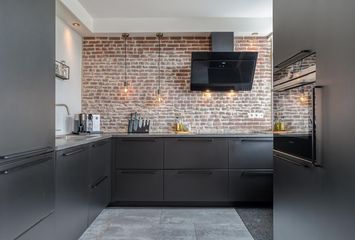 Van Polanenstraat 17, HENDRIK-IDO-AMBACHT