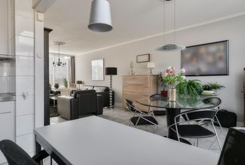 Aert van Nesstraat 22, HENDRIK-IDO-AMBACHT