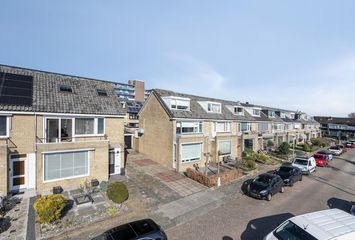 Aert van Nesstraat 22, HENDRIK-IDO-AMBACHT