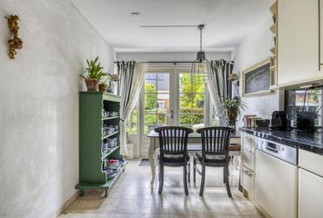Van Renesseborch 16, HENDRIK-IDO-AMBACHT