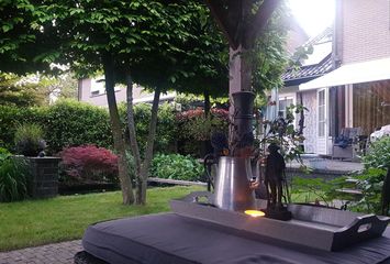 Van Renesseborch 16, HENDRIK-IDO-AMBACHT