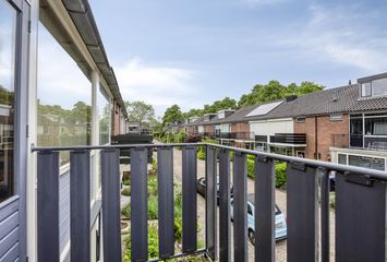 Warmoeziershof 52, HENDRIK-IDO-AMBACHT