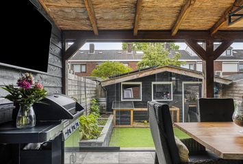 Vondelstraat 25, HENDRIK-IDO-AMBACHT
