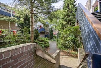 Doornenburg 29, DORDRECHT