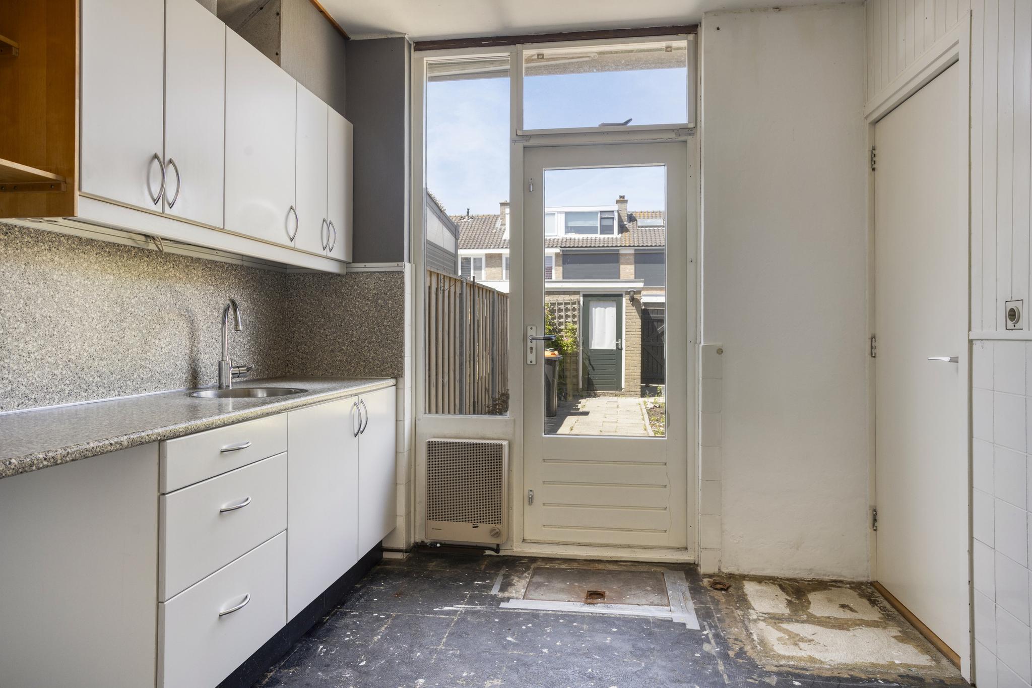 Troelstrastraat 16