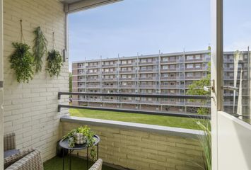 van Godewijckstraat 73, HENDRIK-IDO-AMBACHT