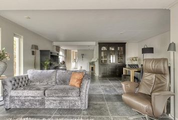 Ferdinand Bolstraat 24, HENDRIK-IDO-AMBACHT
