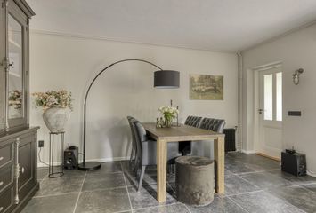Ferdinand Bolstraat 24, HENDRIK-IDO-AMBACHT