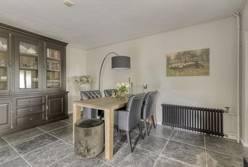 Ferdinand Bolstraat 24, HENDRIK-IDO-AMBACHT