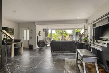 Ferdinand Bolstraat 24, HENDRIK-IDO-AMBACHT