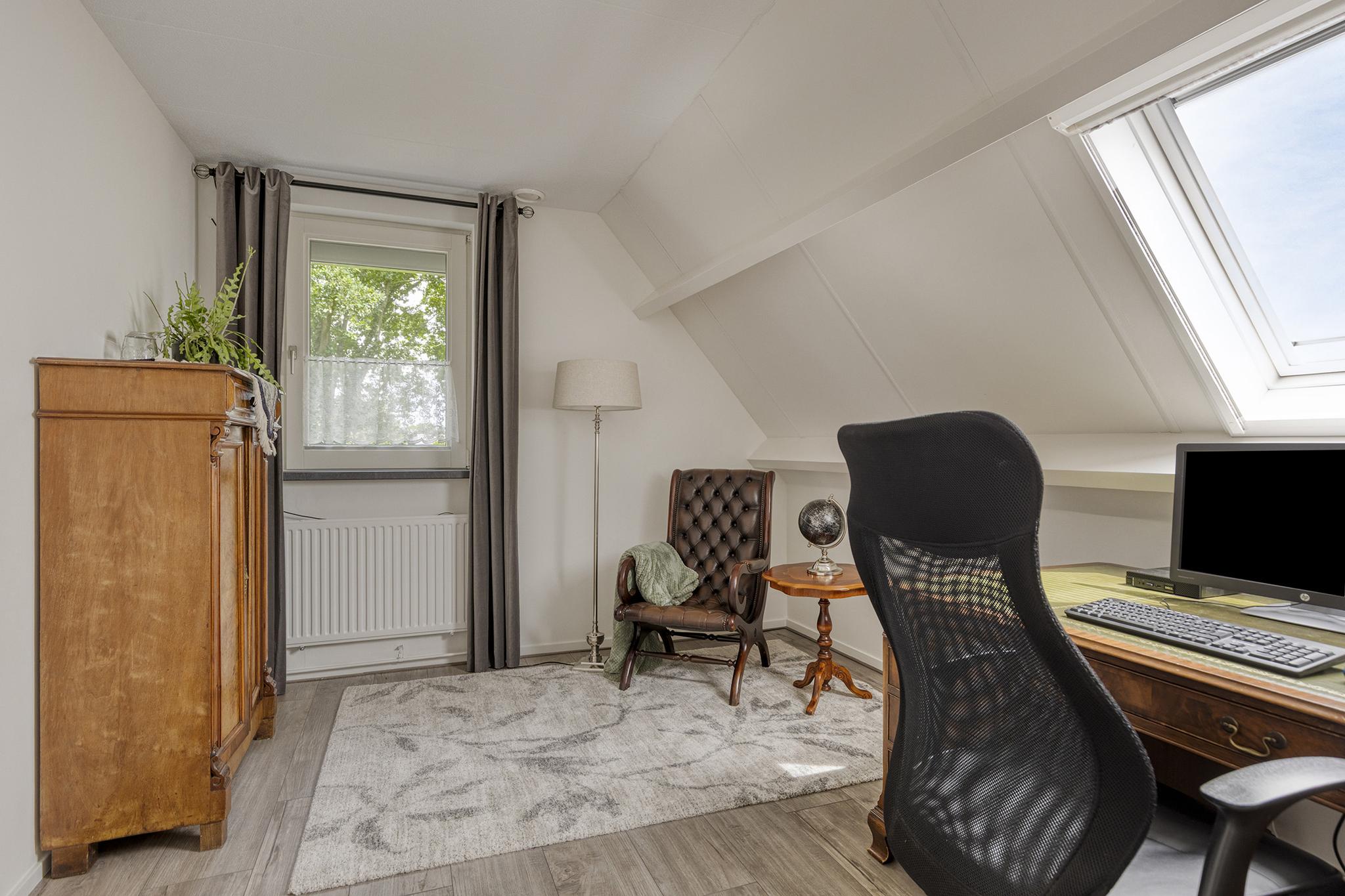 Ferdinand Bolstraat 24