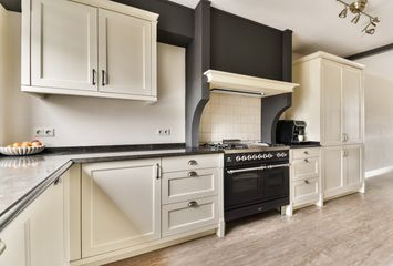 Gerrit Hendrixlaan 21, HENDRIK-IDO-AMBACHT