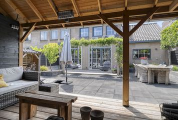 Van Kijfhoekstraat 31, HENDRIK-IDO-AMBACHT