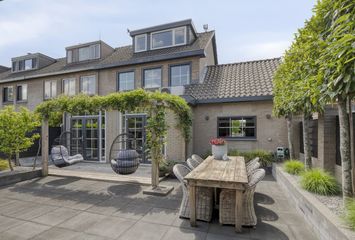 Van Kijfhoekstraat 31, HENDRIK-IDO-AMBACHT