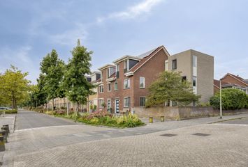 Agnes Bartoutslaan 84, HENDRIK-IDO-AMBACHT
